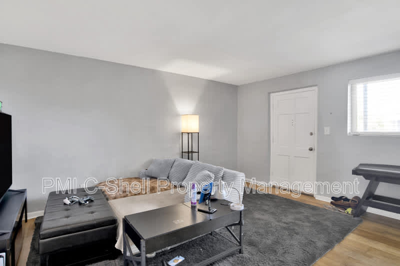 600 Scenic Hwy – photo 2