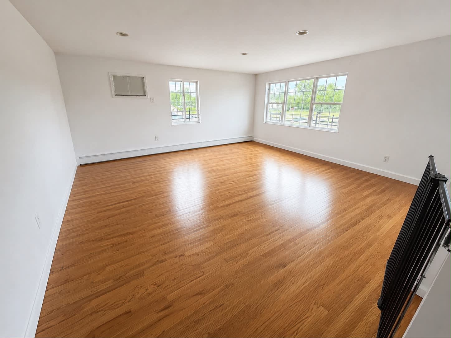 223-04 144th Avenue – photo 3