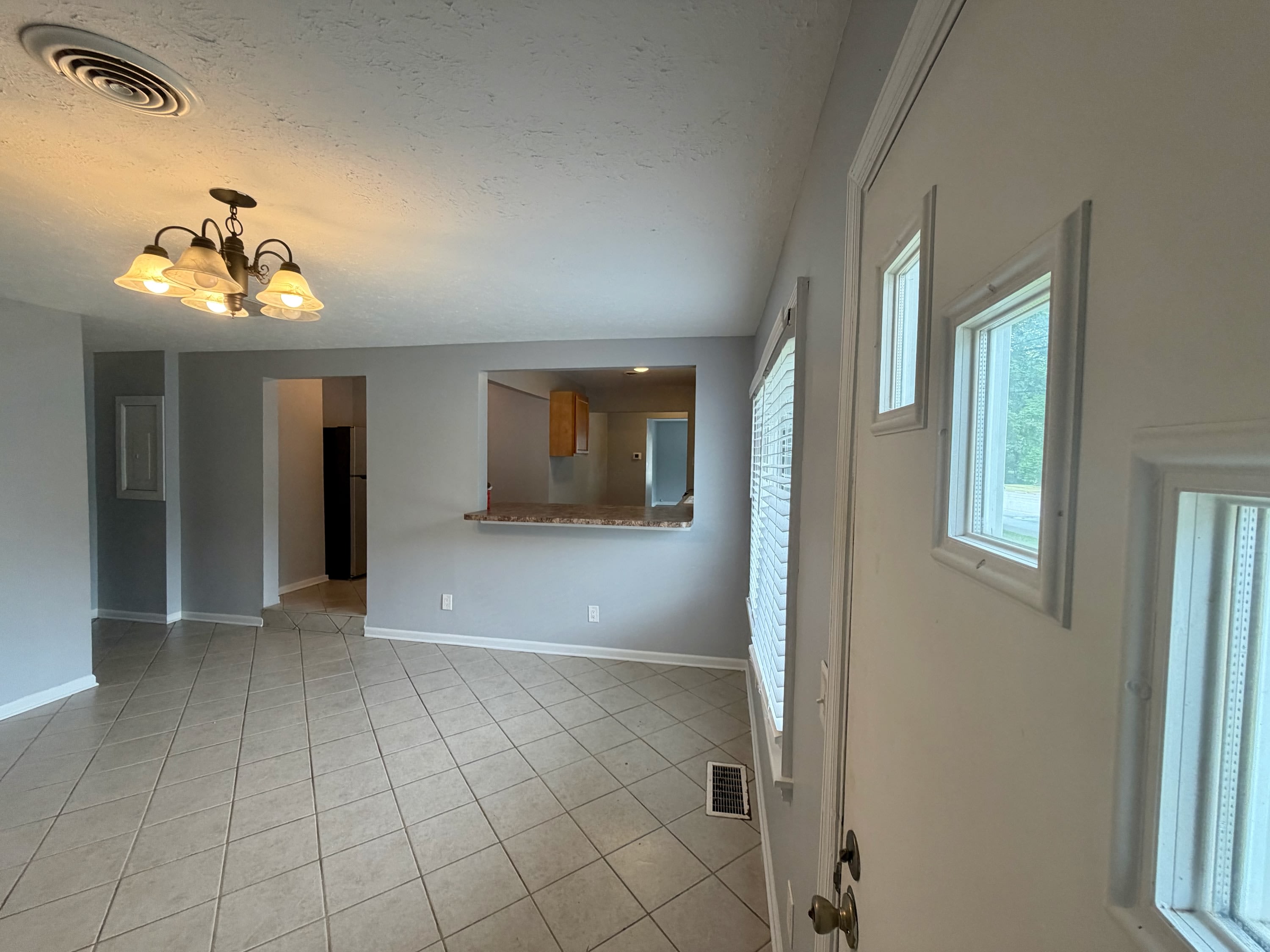 416 West Wenger Road – photo 2