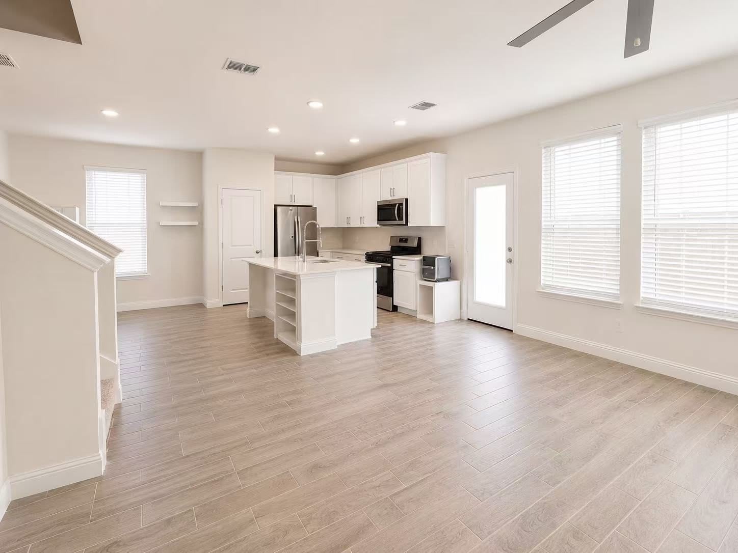 1328 Middlebrooks Drive – photo 4