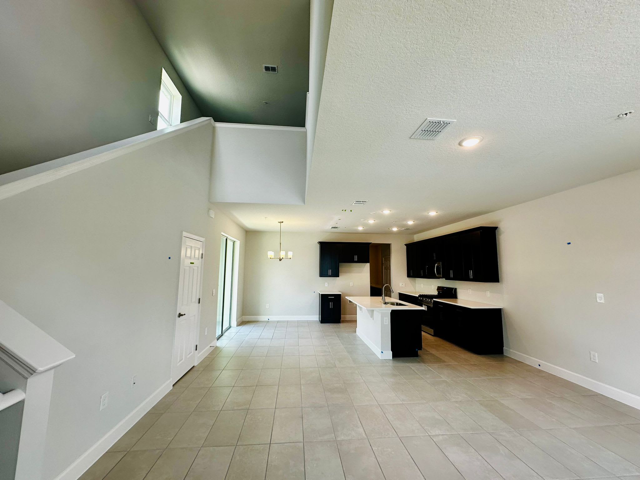 439 Scotsman Place – photo 3