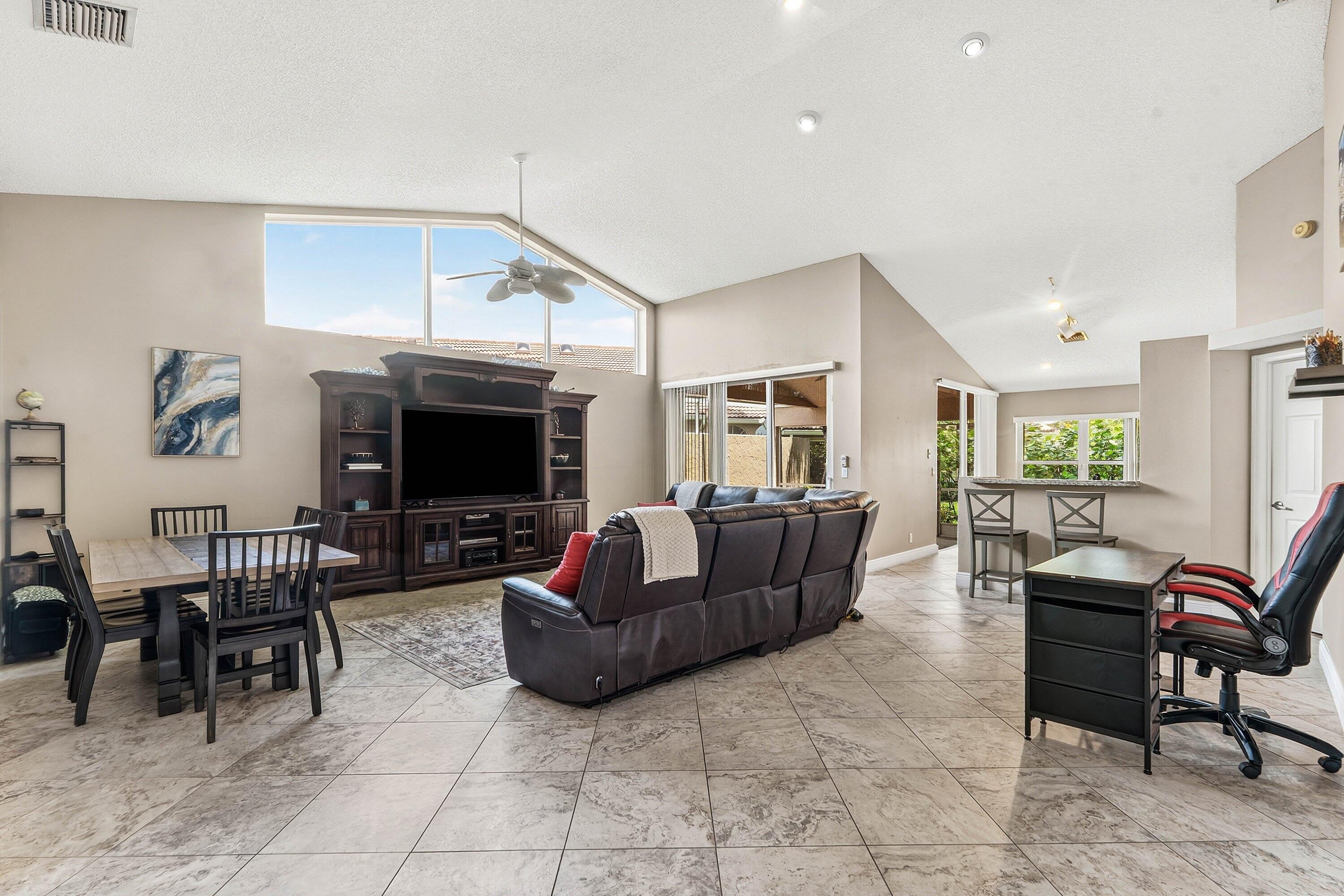 2201 HEATHER RUN Terrace – photo 5