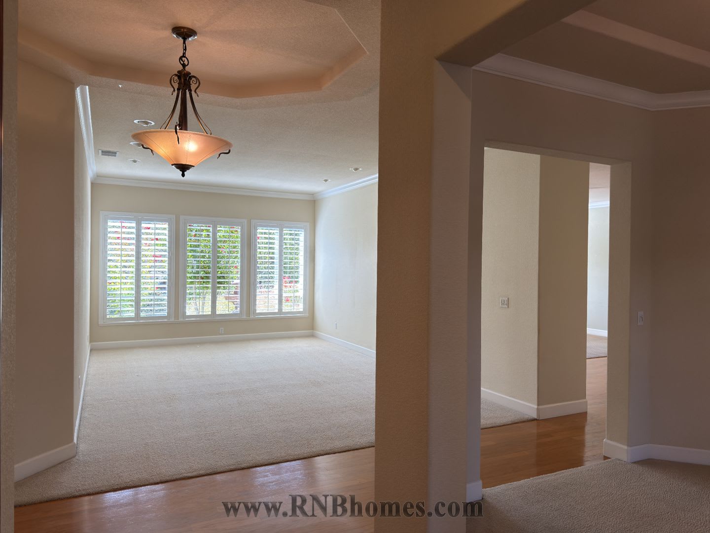 121 Dunbarton Court – photo 2