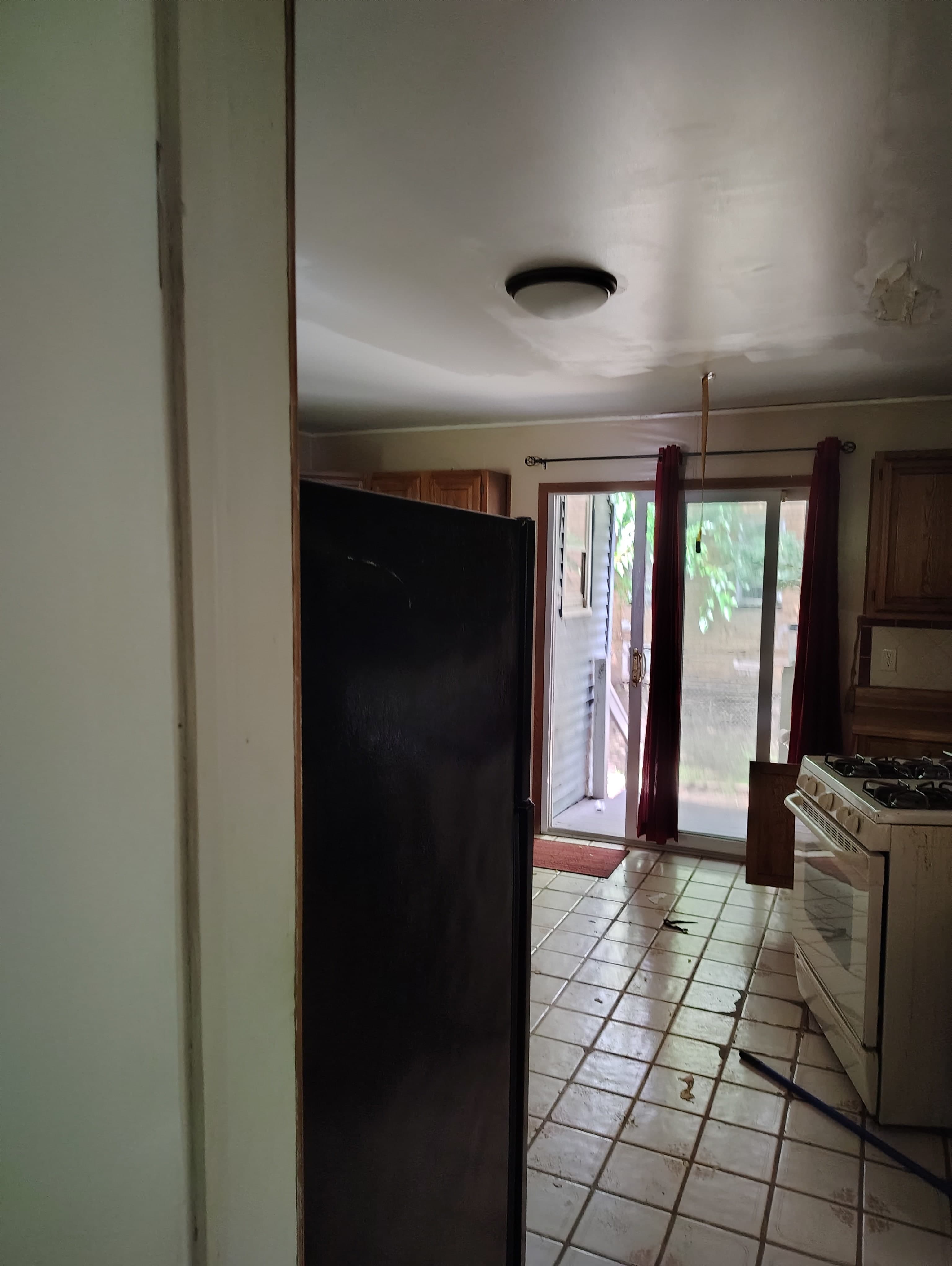 631 6th Ave – photo 1