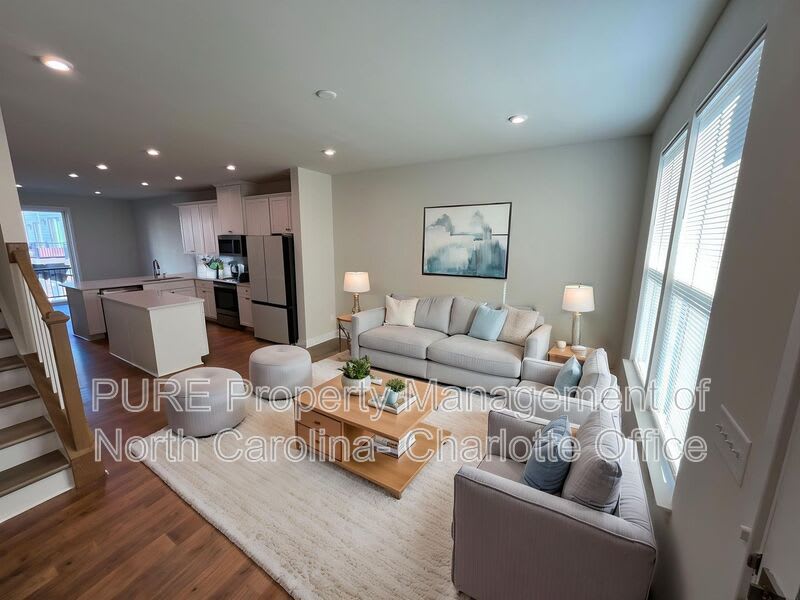 4730 Chastain Ave – photo 5