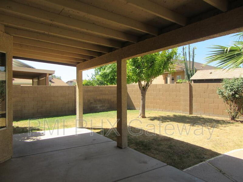 6702 N. 89th Ave. – photo 5