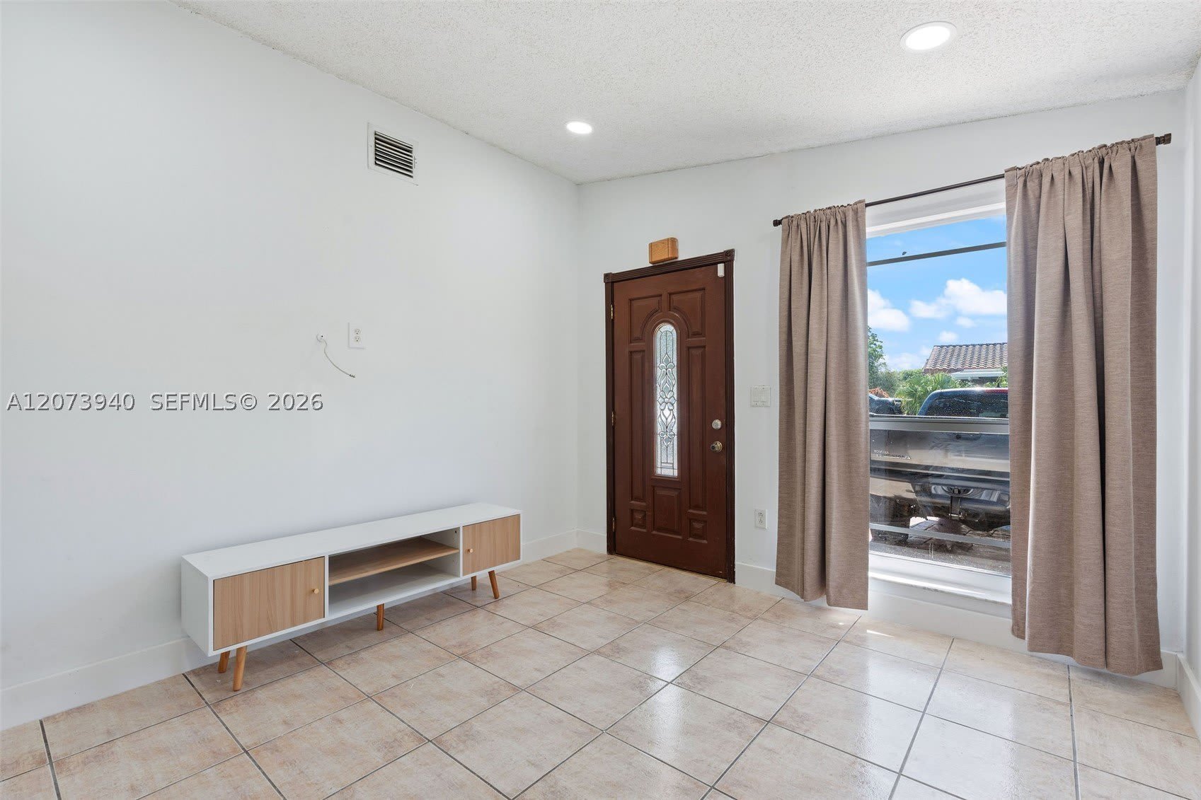 11259 NW 88th Ave – photo 5