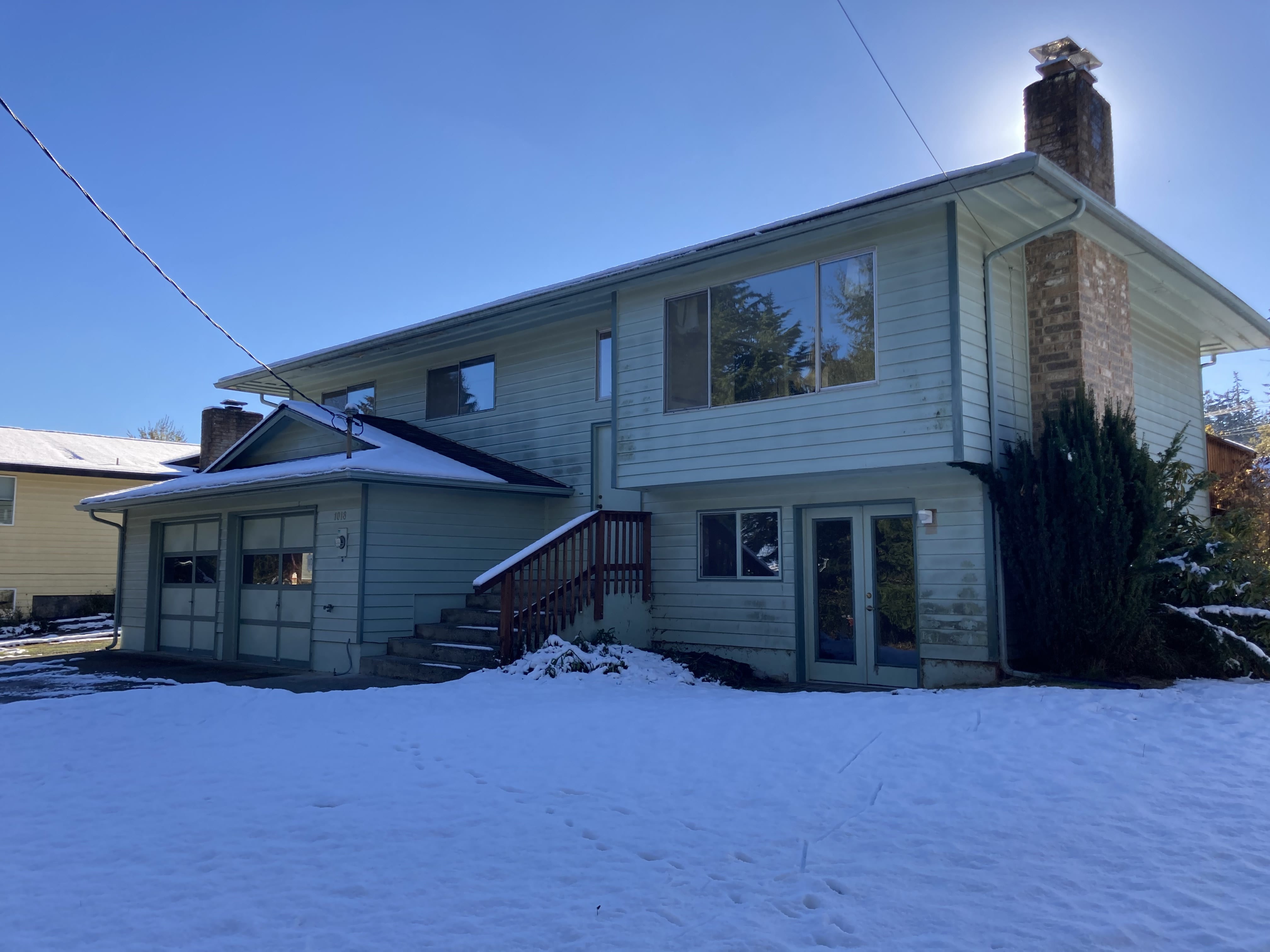 1018 Olympus St – photo 2