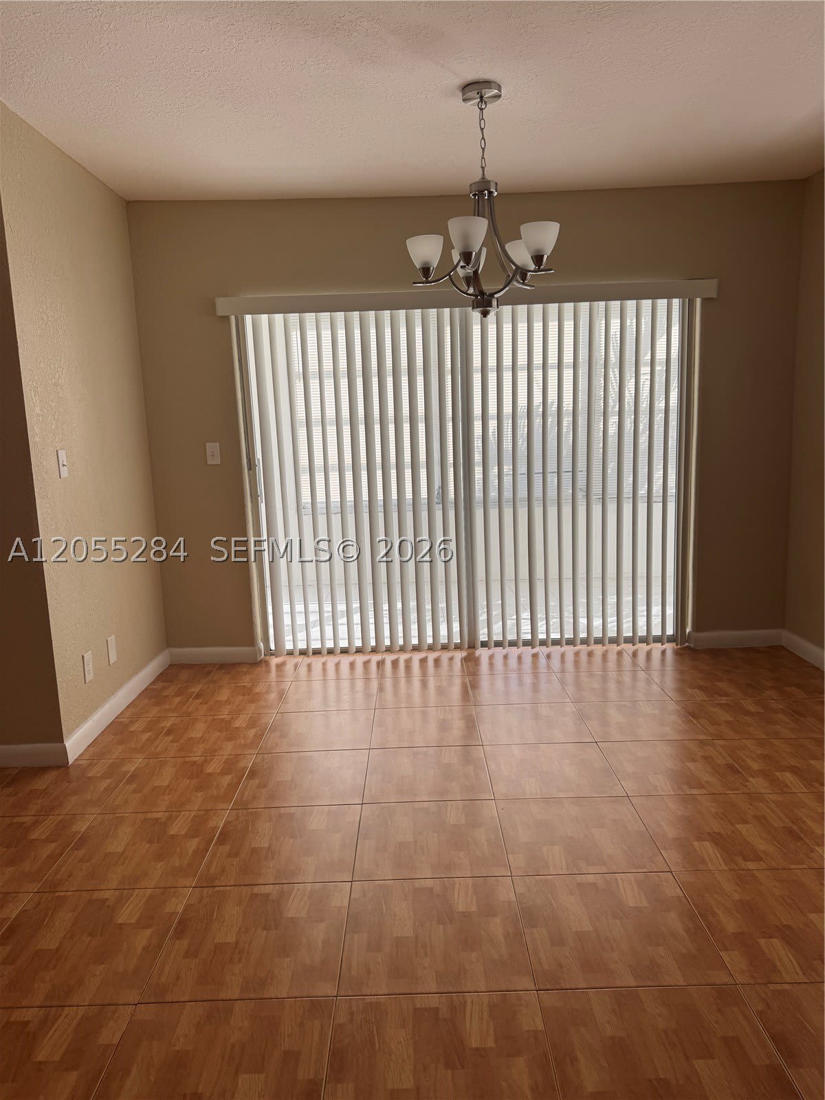 4046 NW 19th St – photo 3