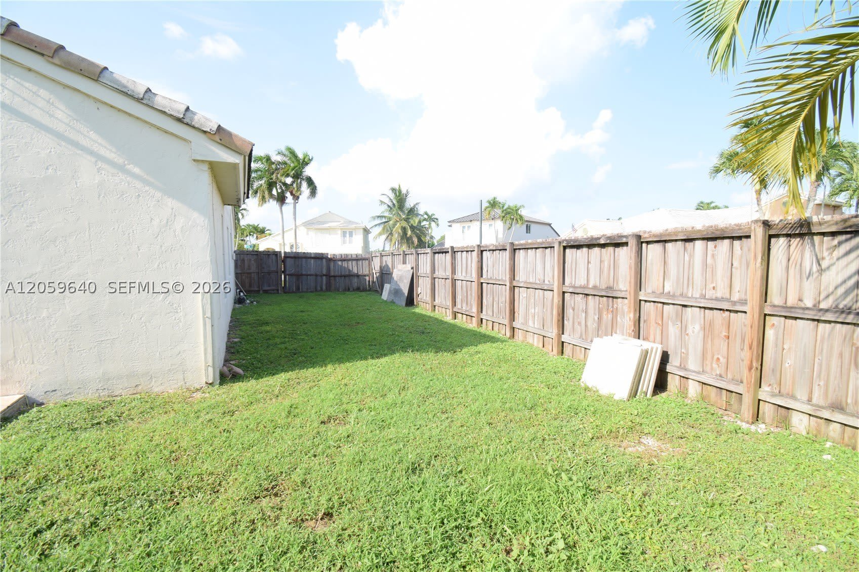 15860 SW 77th St – photo 3