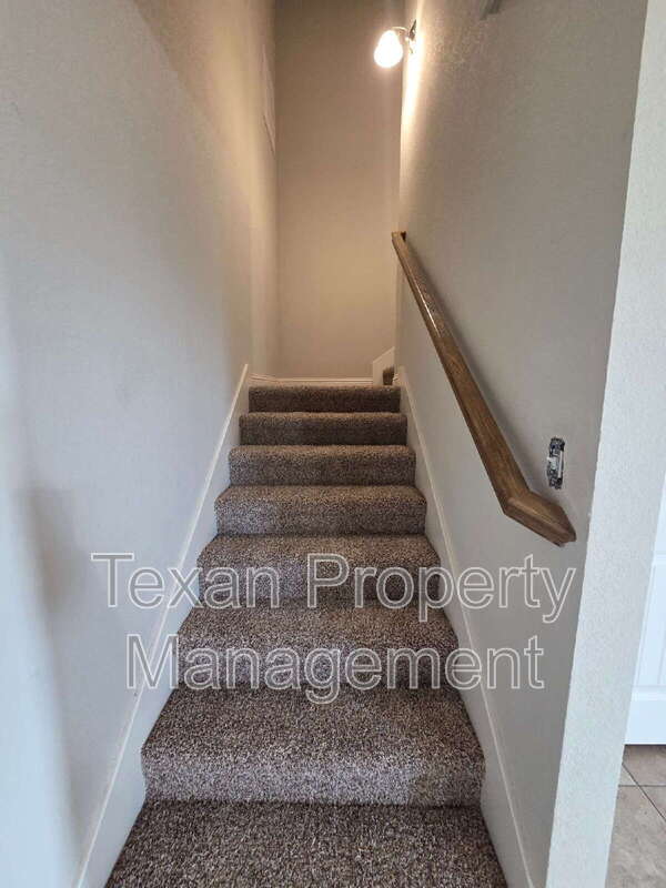 3002 Weave Court – photo 2