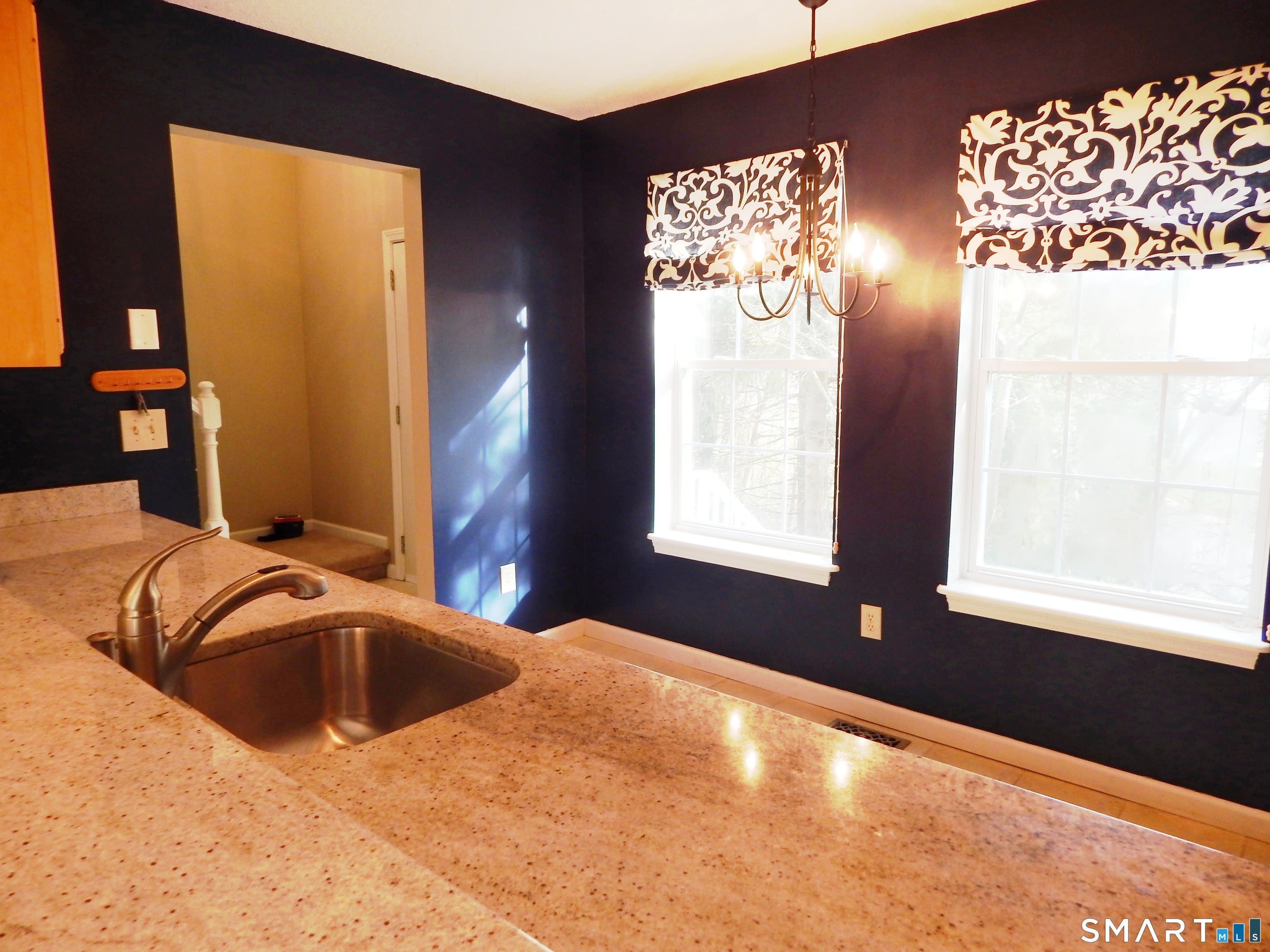 629 Danbury Road – photo 3