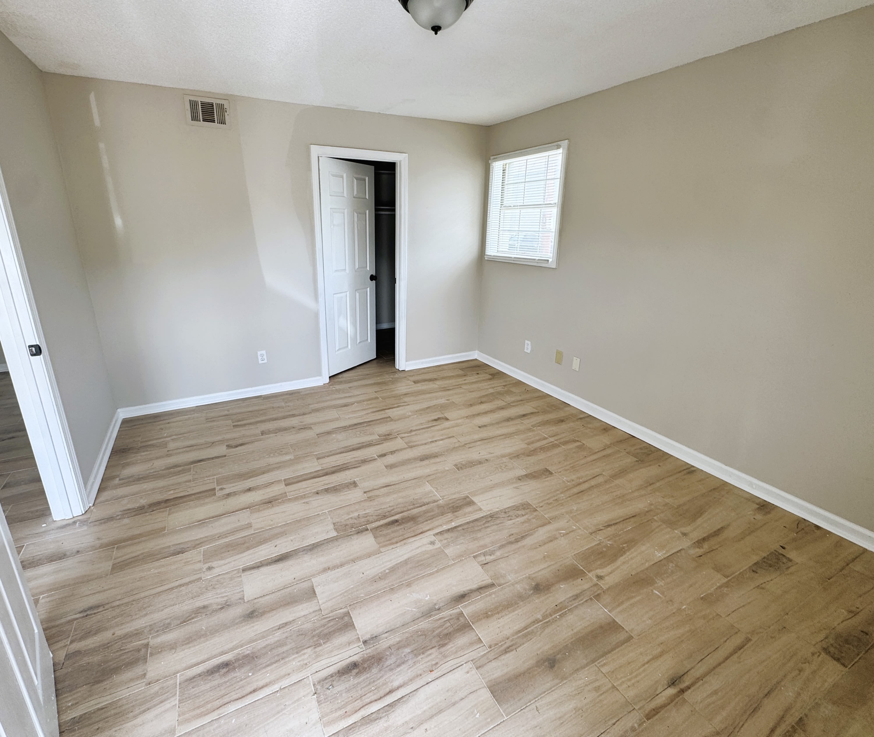 3453 Southern Avenue – photo 3
