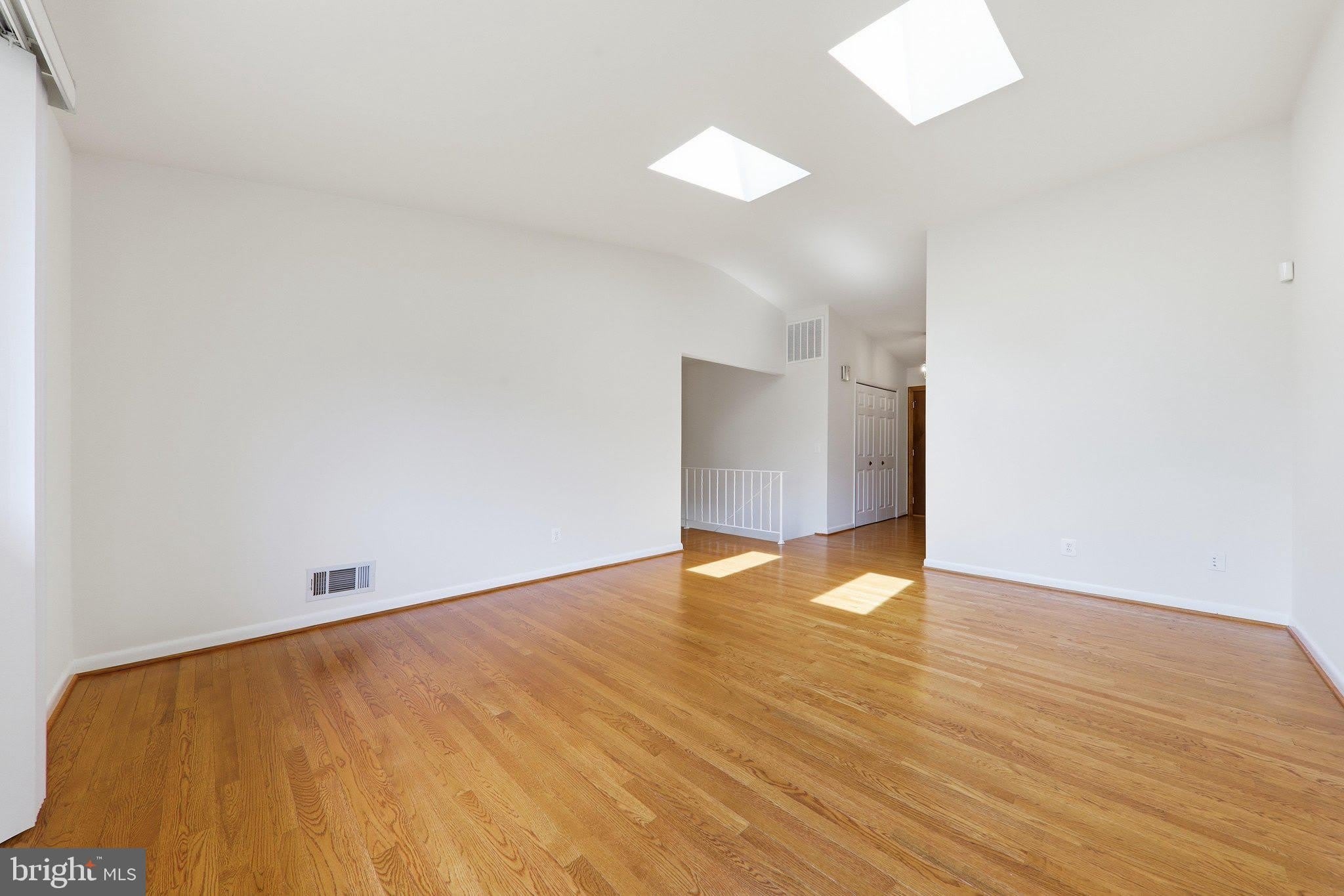 11601 GOWRIE Court – photo 5