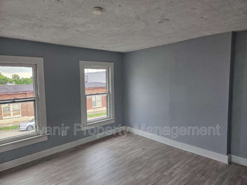 626 Pritz Ave – photo 2