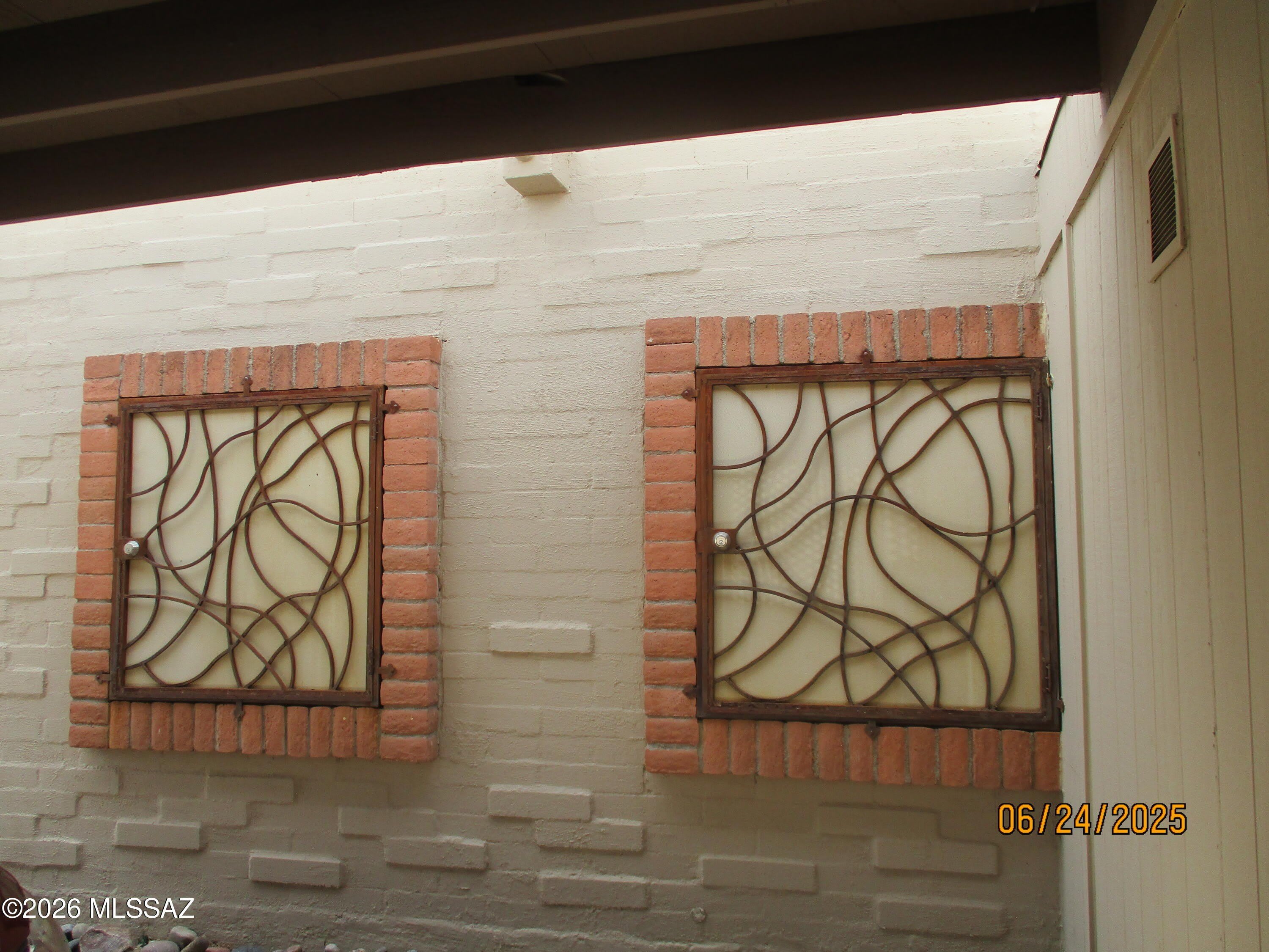 8134 E Daniella – photo 4