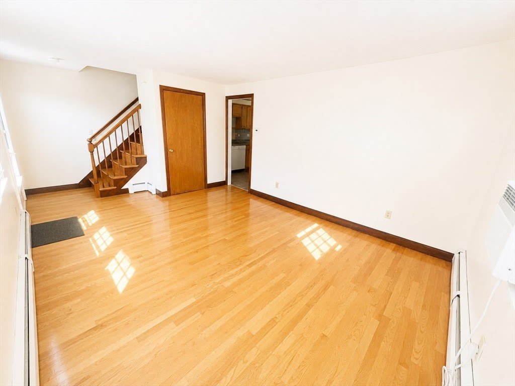 7 Ridge Street – photo 3