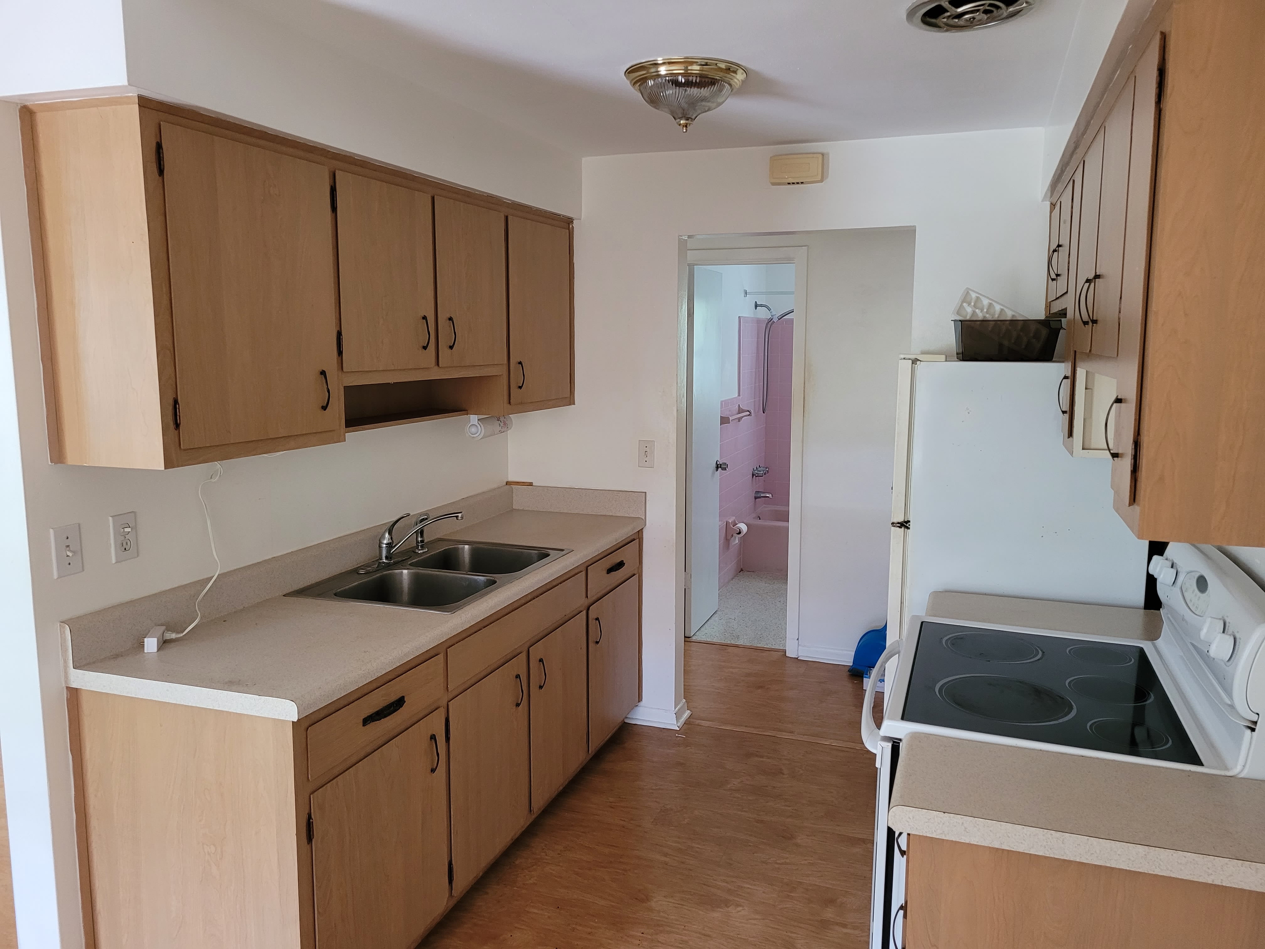 941 Highland Ave – photo 5