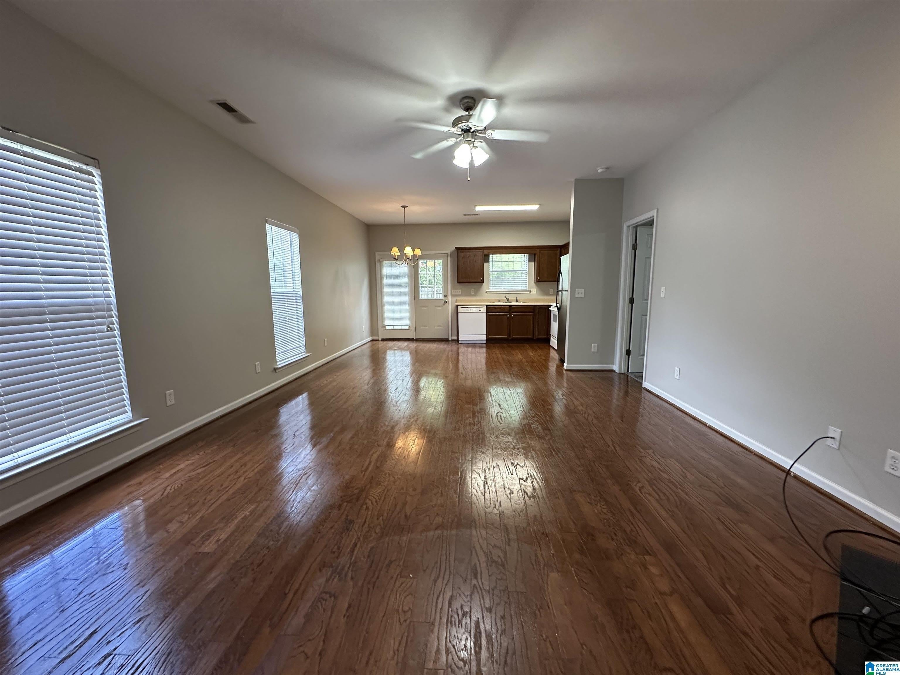 1103 Castlemaine Drive – photo 4