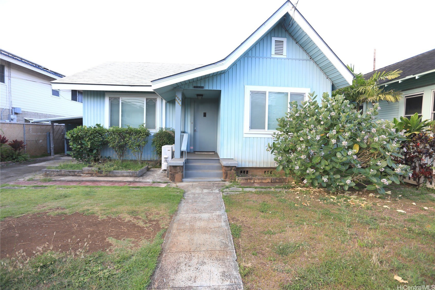 2212 Coyne Street – photo 1