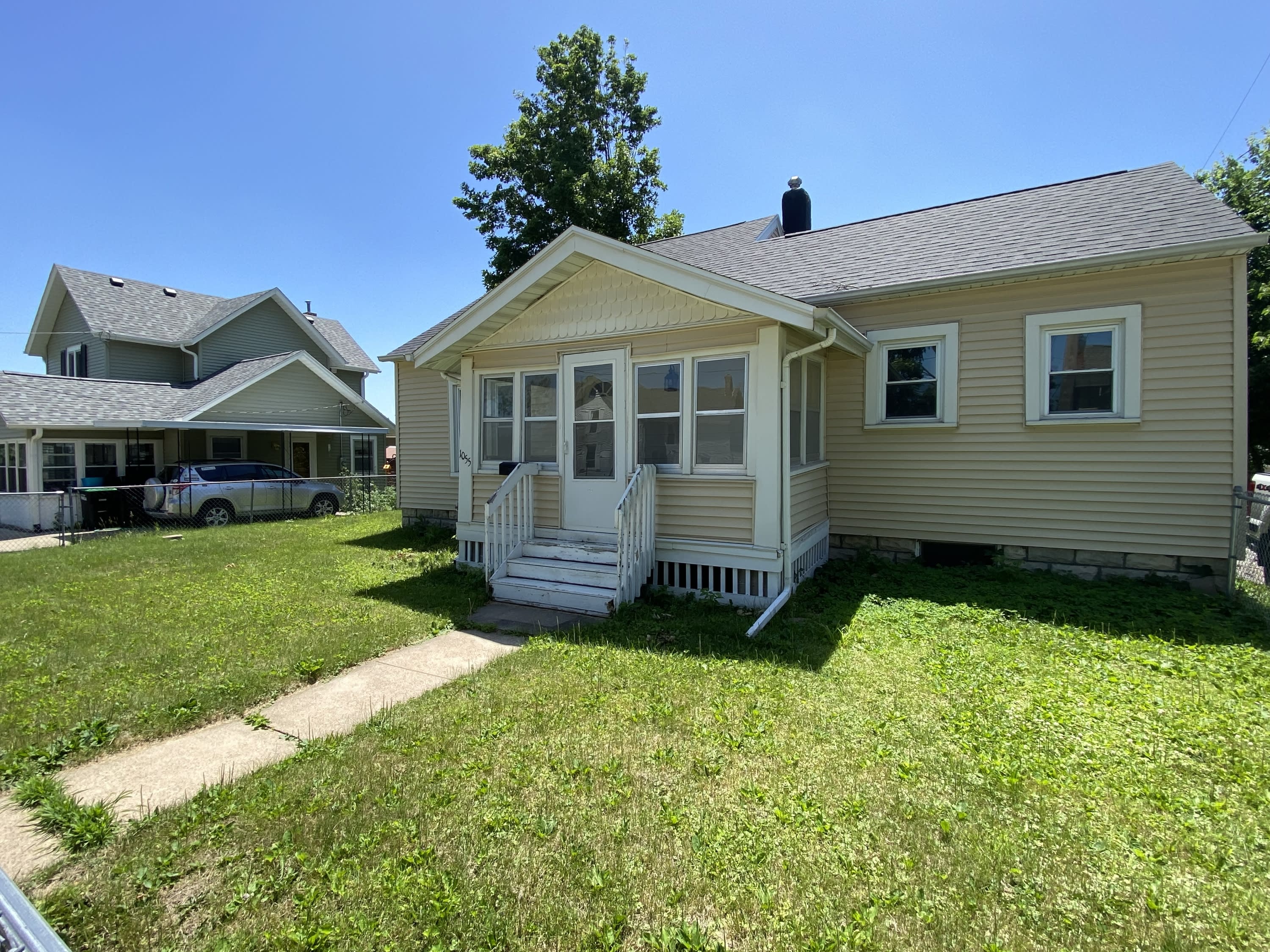 1055 4th Avenue – photo 1