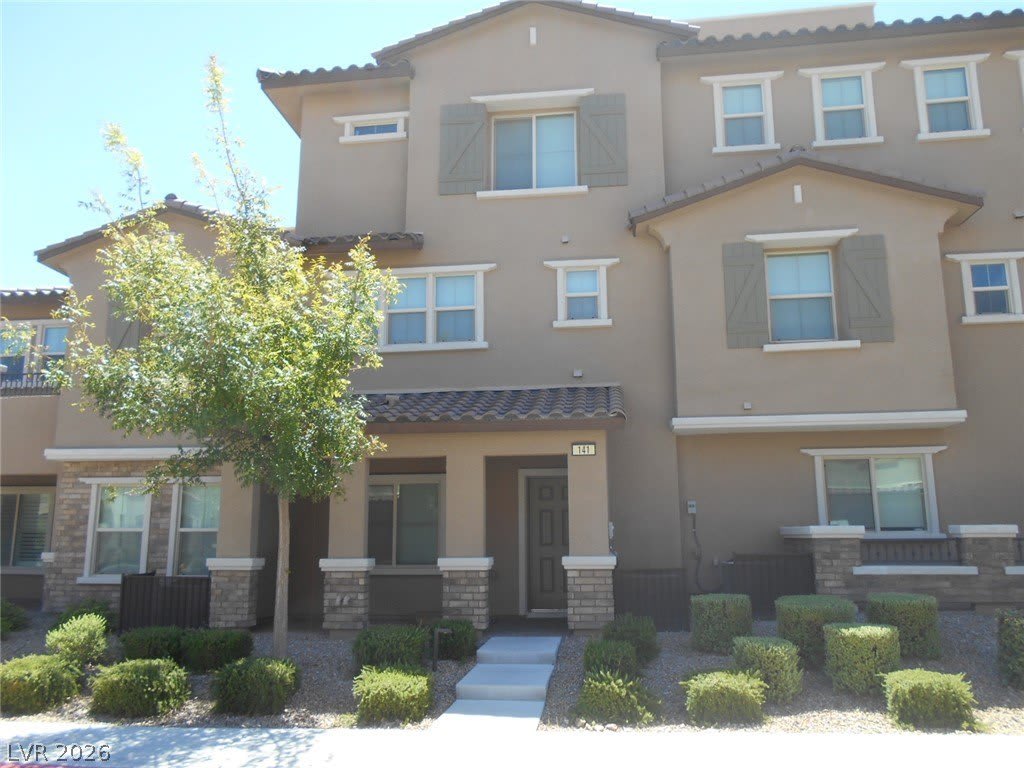 184 Petaluma Valley Drive – photo 2
