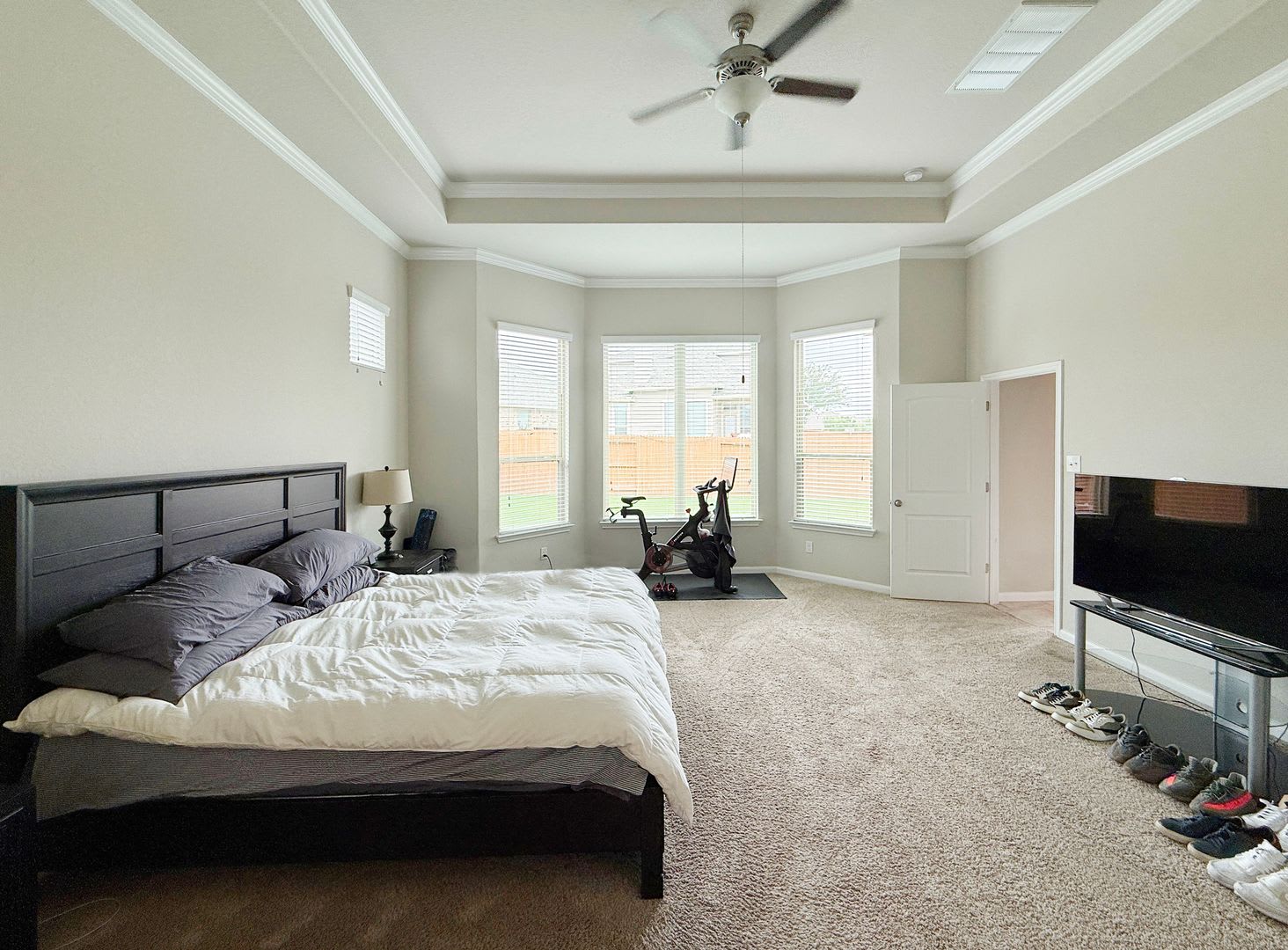 Beautiful 4/3.5 Home Available In Northwest San Antonio! – photo 5