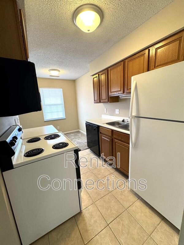 605 Old Creal Springs Road – photo 2
