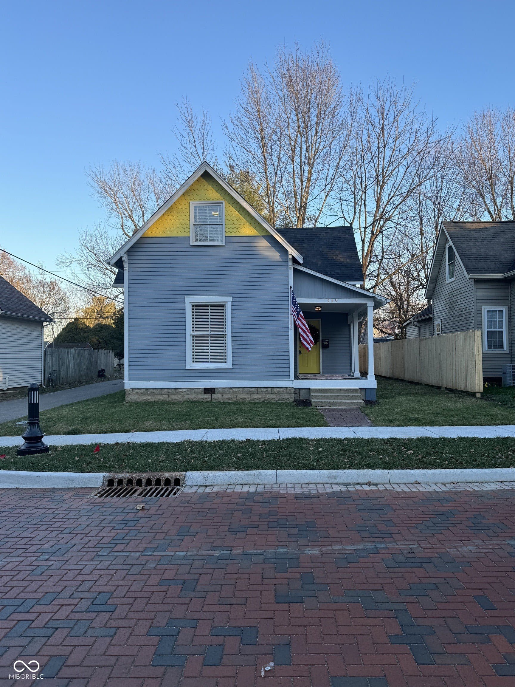 449 Yandes Street – photo 5