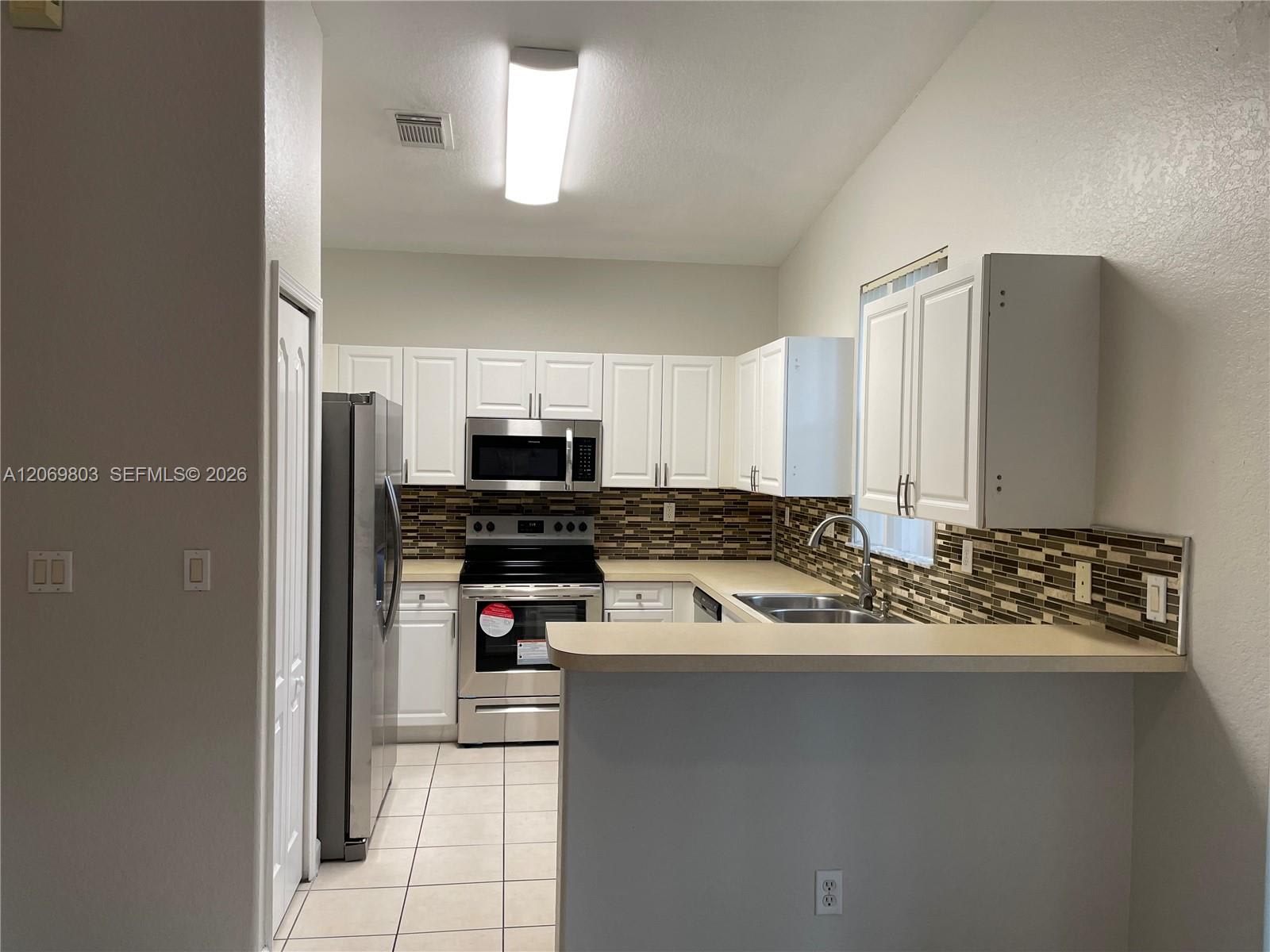 2296 Southwest 156Th Court – photo 5