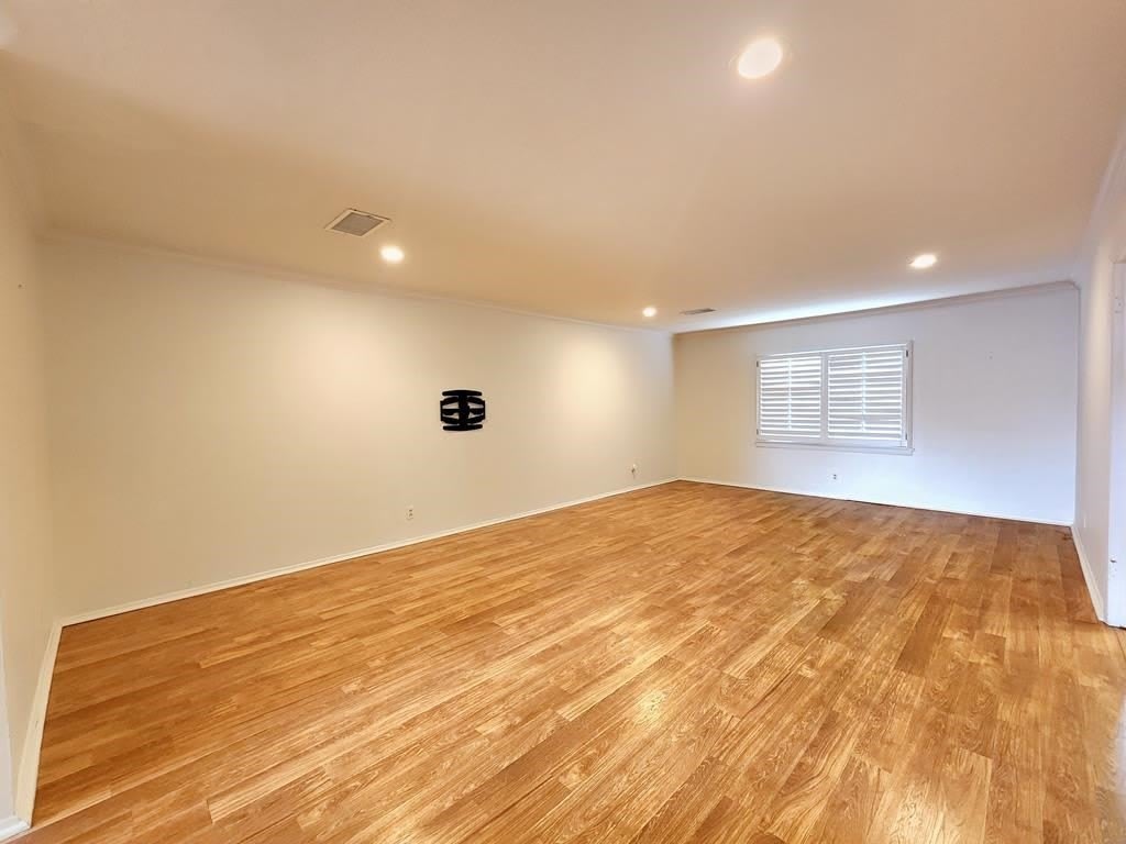 2305 Country Club Dr – photo 2