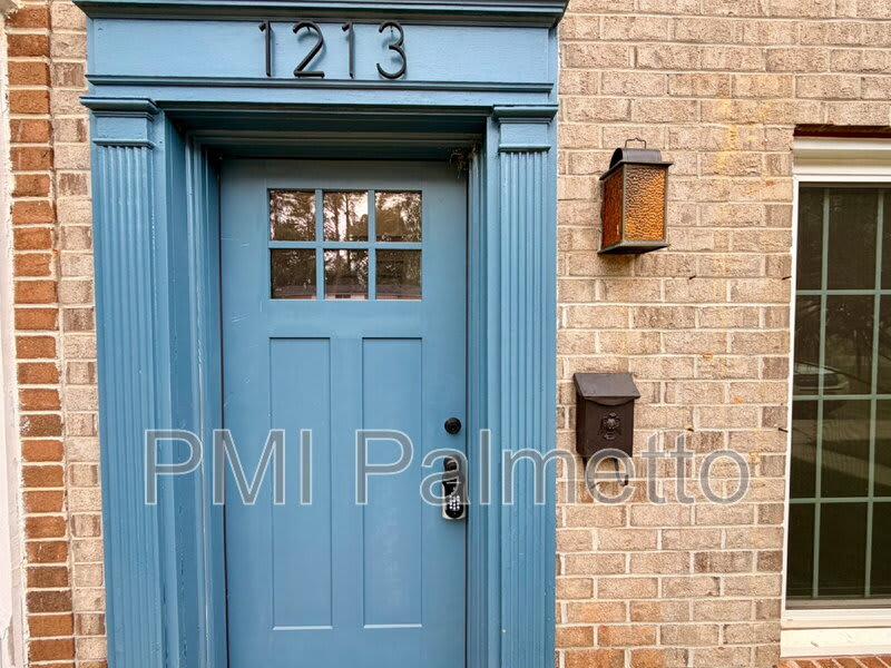 1213 Grove Park Ln – photo 3