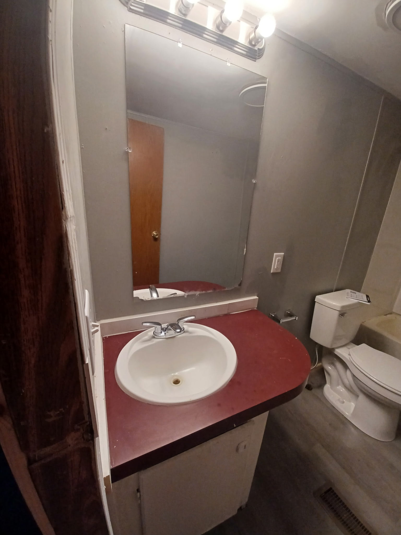 11 Spruce Grove Mobile Home Park – photo 5