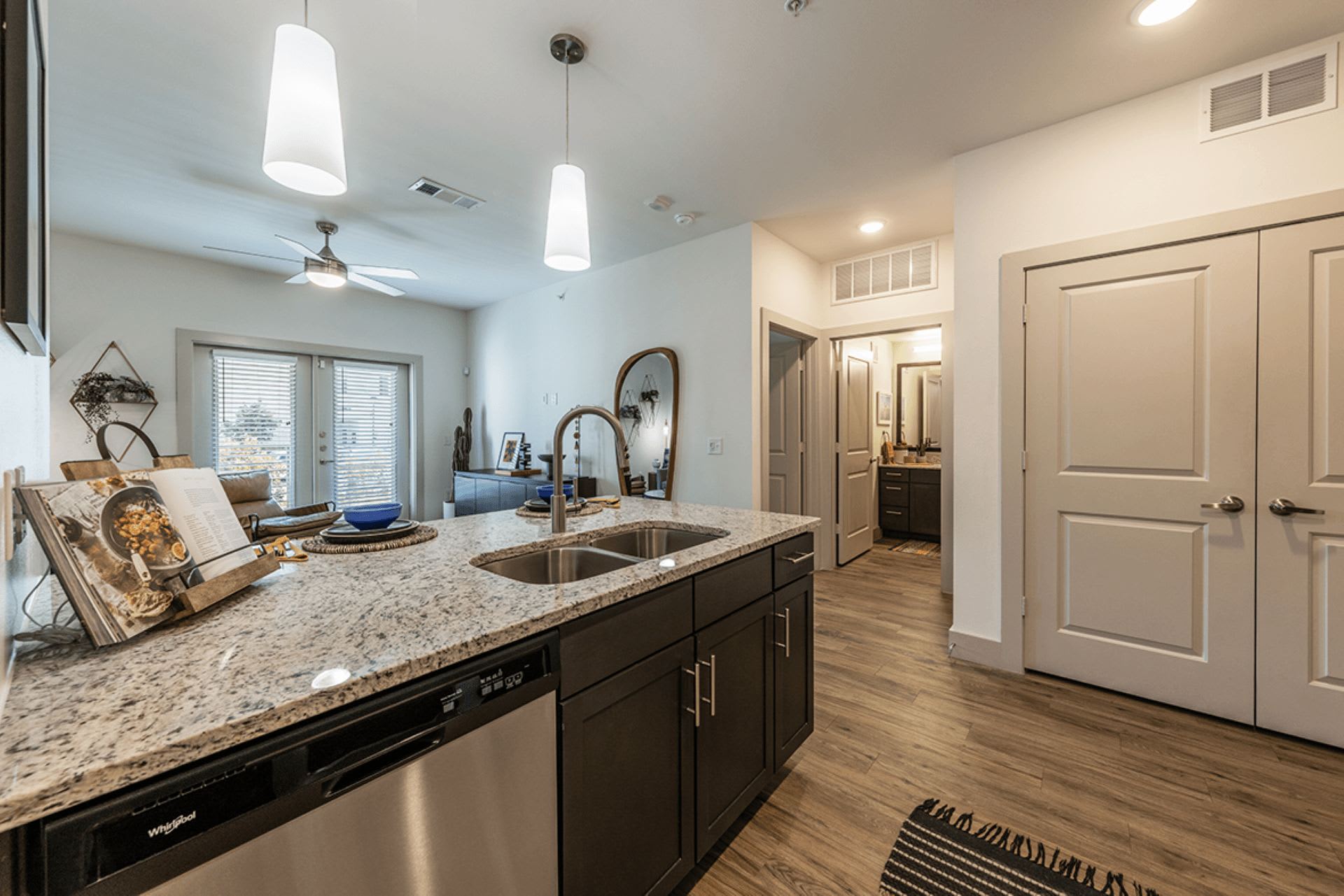 Lenox SoCo – photo 2
