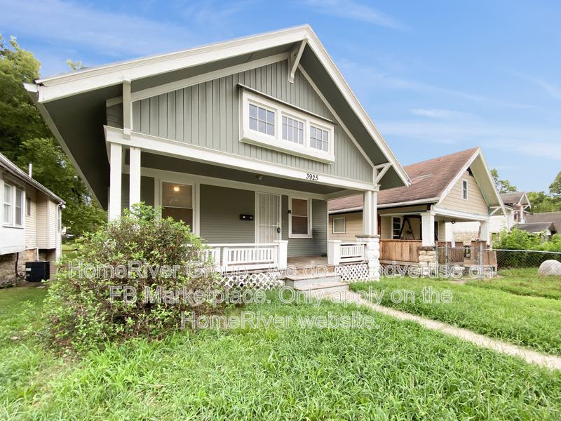 3925 Olive St – photo 2