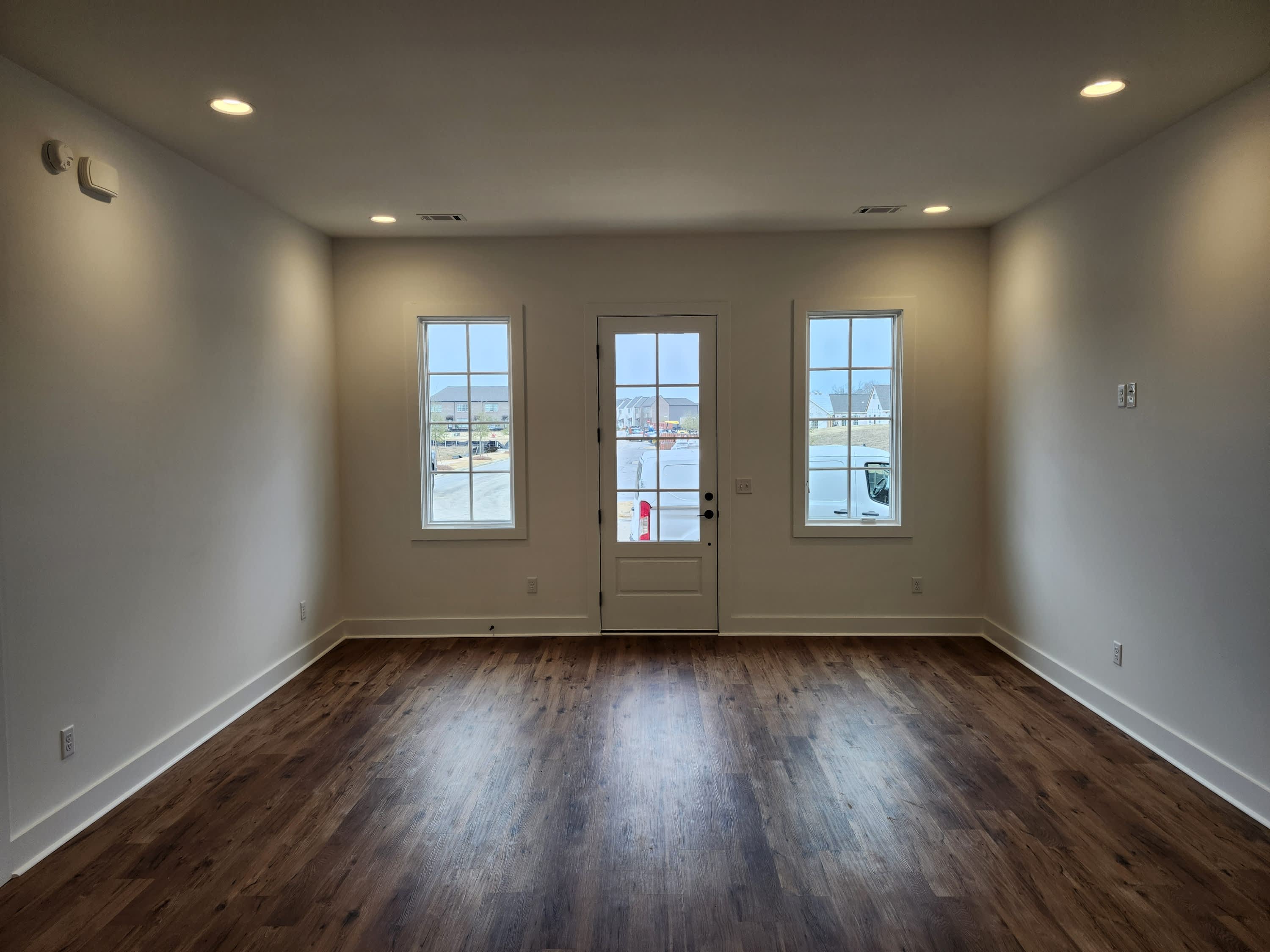 4401 Bloomsbury Street – photo 5