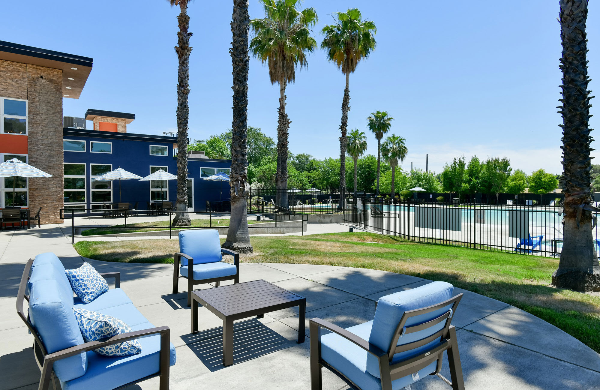Arbors At Antelope Apartments – photo 2