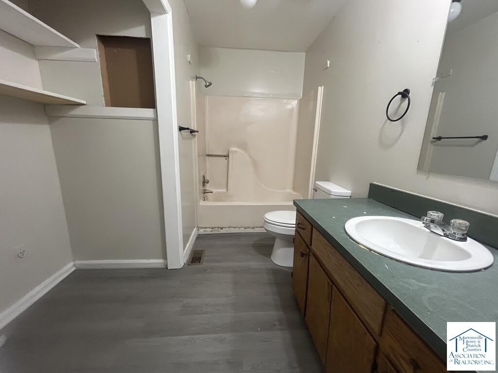 804 Royal Dr – photo 5