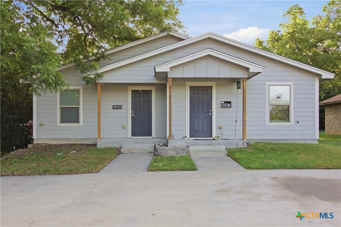 912 S 6th Street – photo 1