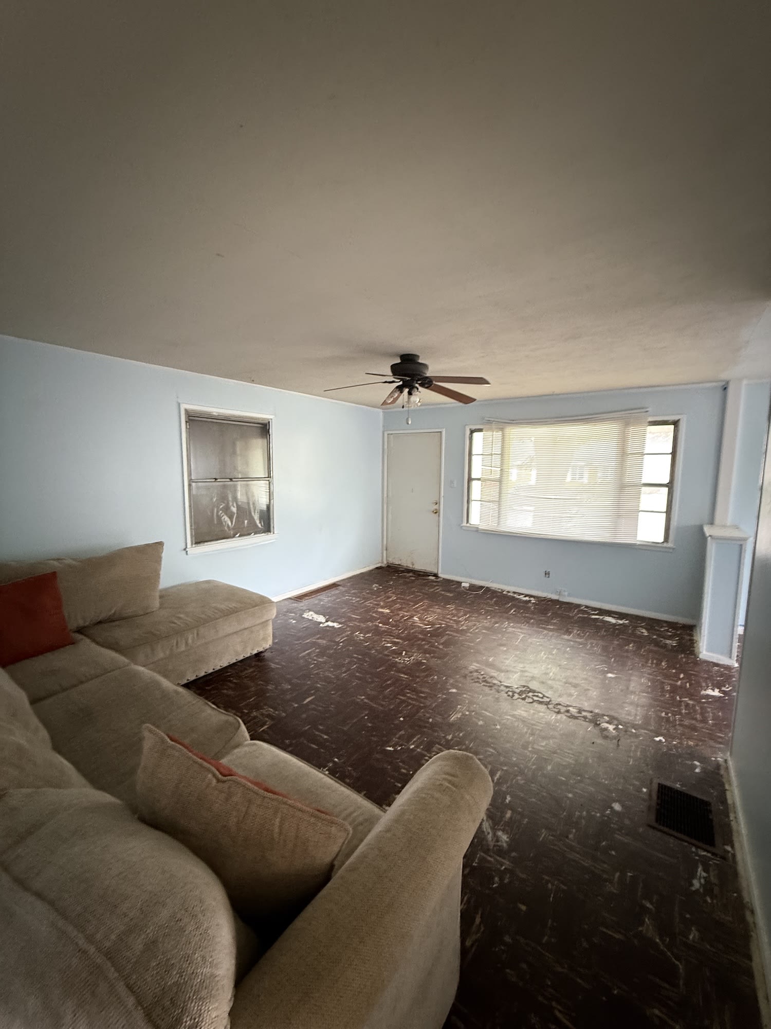 2640 S 5th St – photo 2