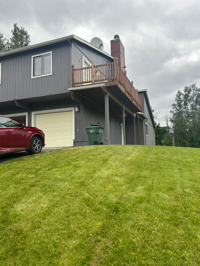 Designer 2 Bedroom with garage, deck, and view – photo 4