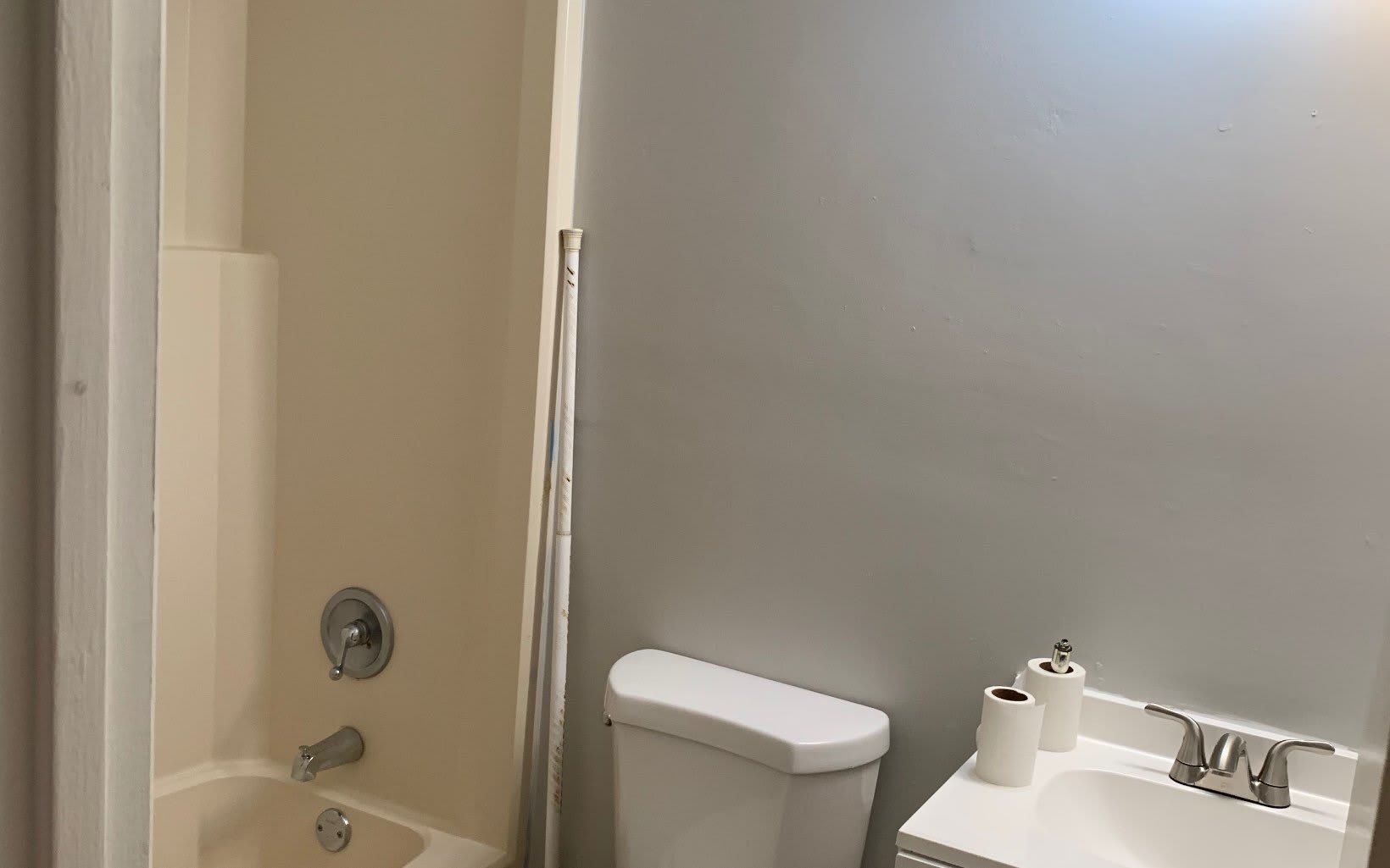 1196 Se Magnolia Loop – photo 4