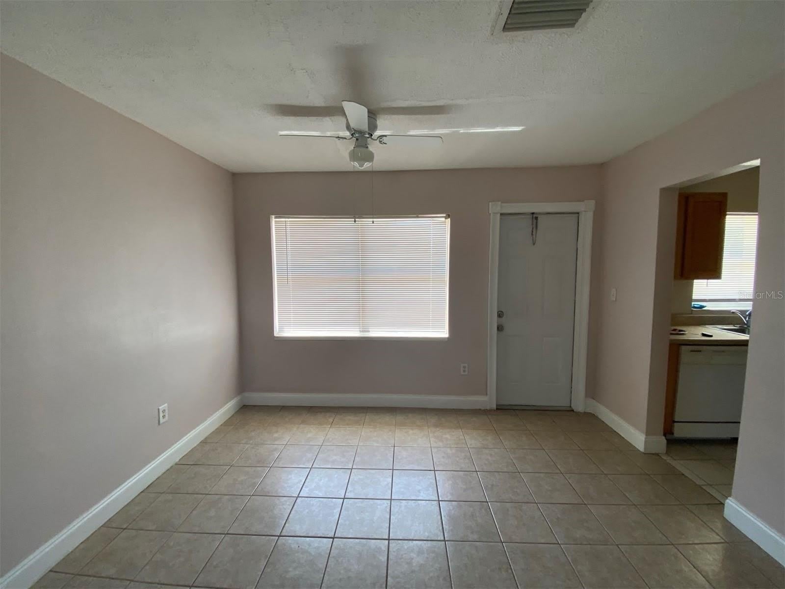 22017 BEVERLY Avenue – photo 2