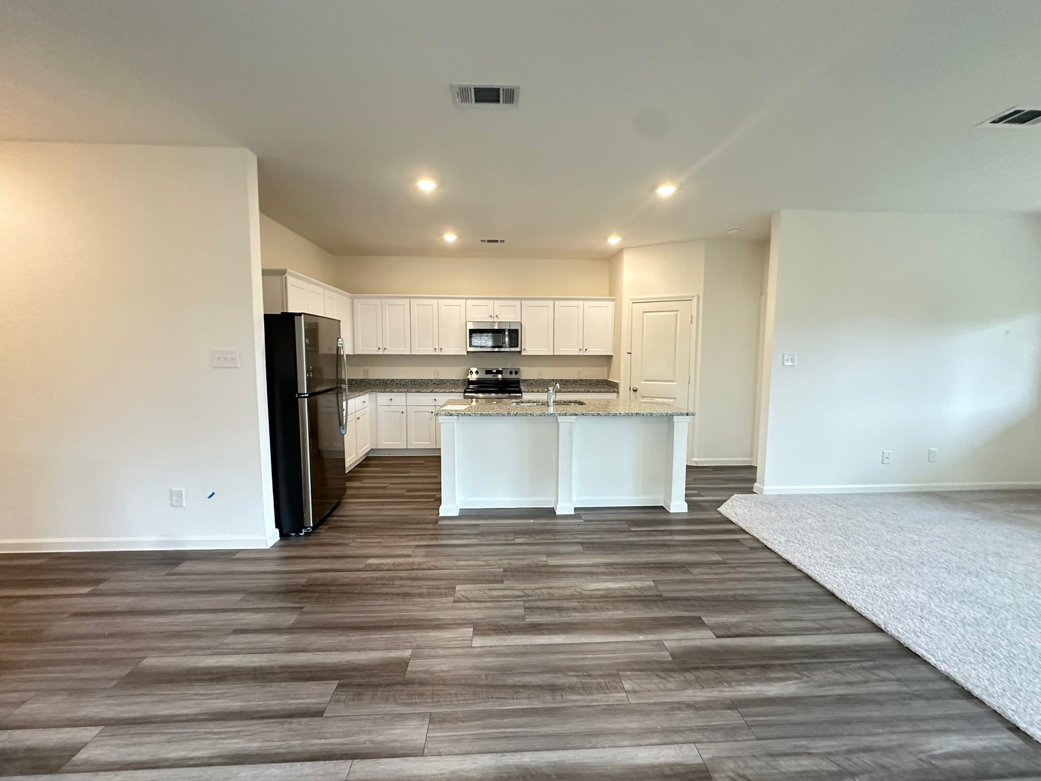 1855 Lockhart Drive – photo 5