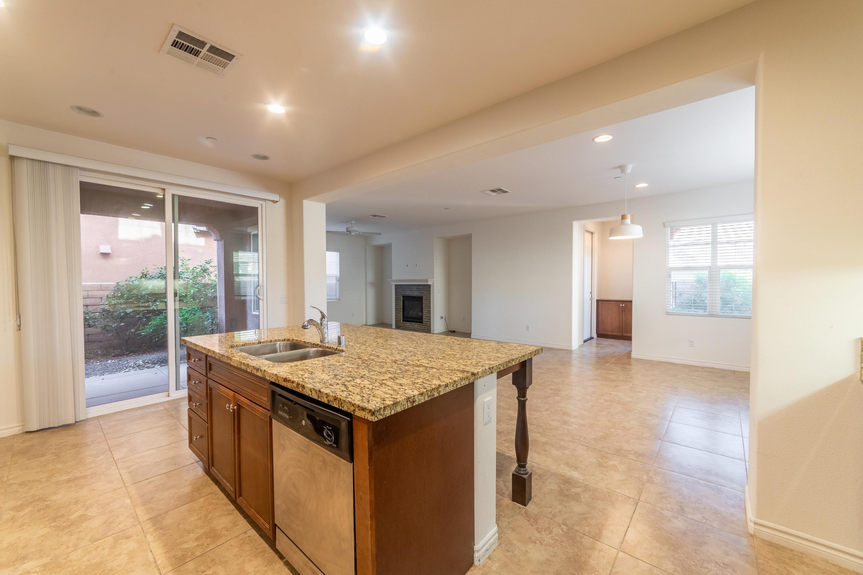 570 Calle Vibrante – photo 5