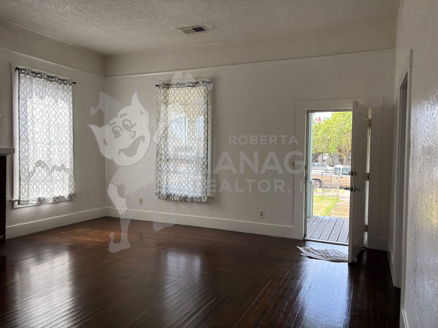 321 W 19Th Street – photo 3