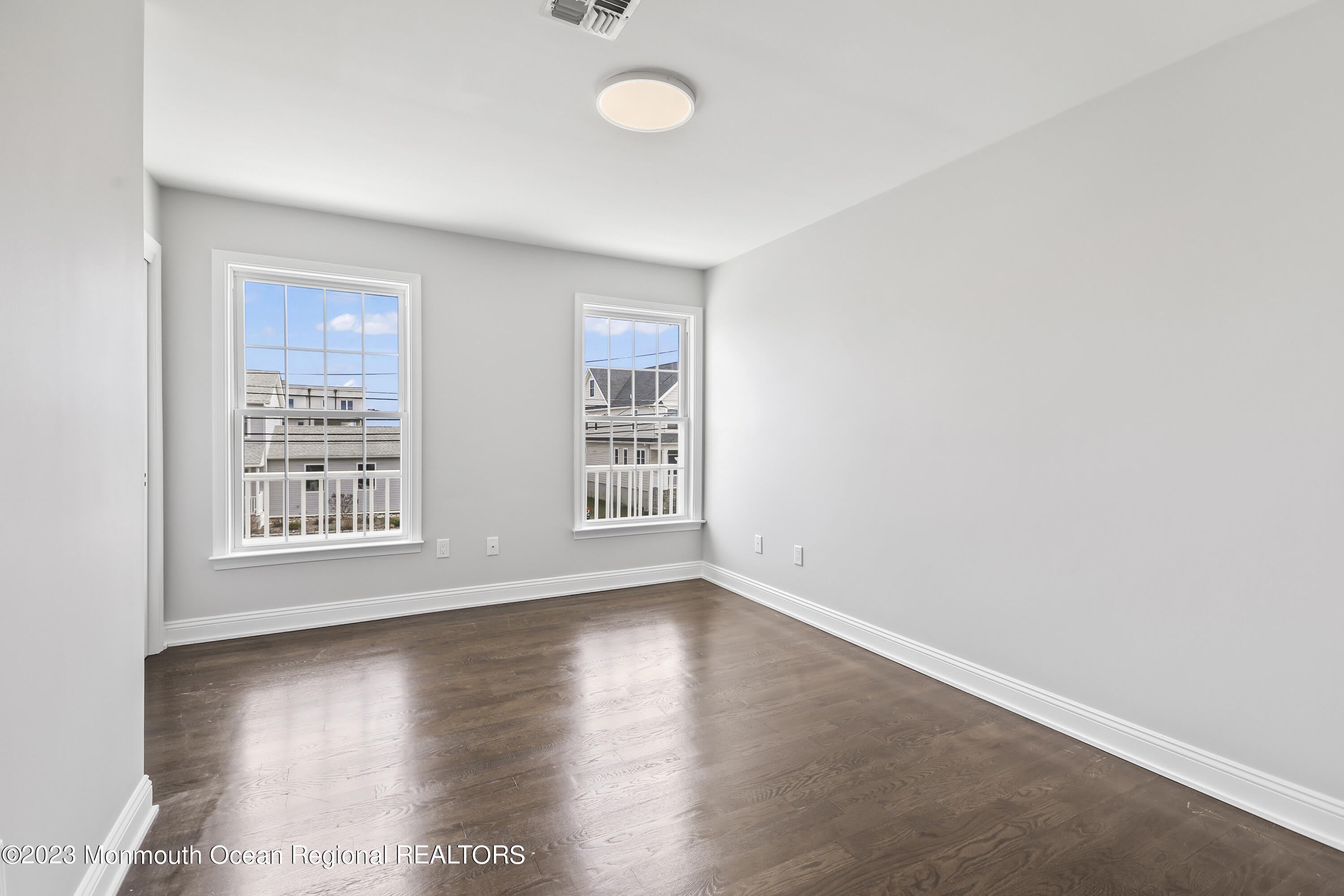 74 Seaview Avenue – photo 4