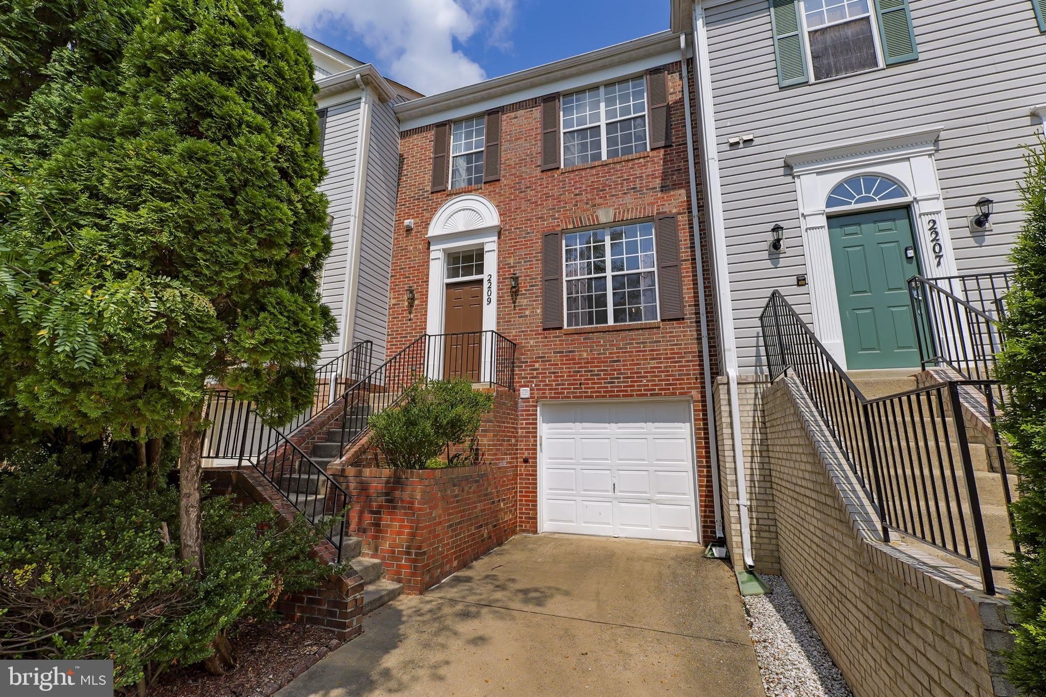 2209 BEAR VALLEY Terrace – photo 1