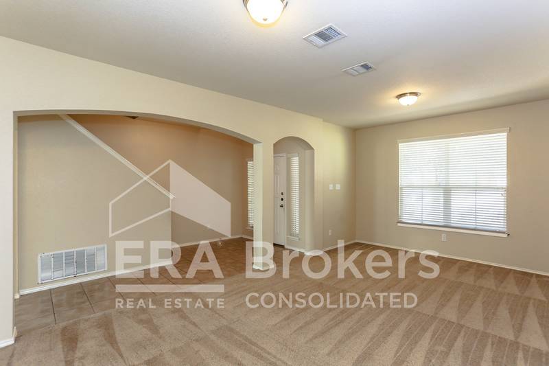 6202 Suellen Lane – photo 5