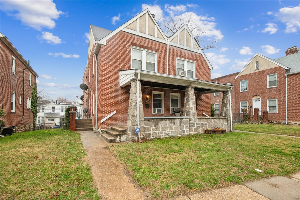 4007 Biddison Lane – photo 1